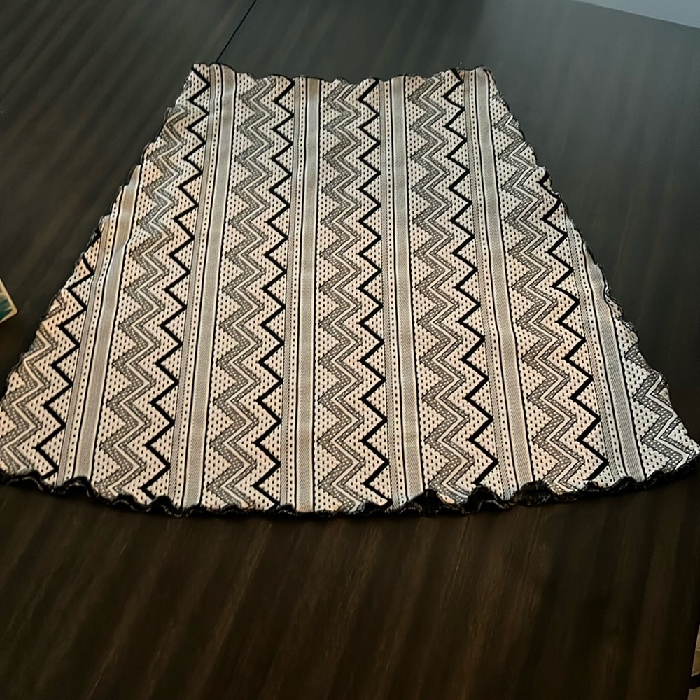 Haystacks skirt size medium